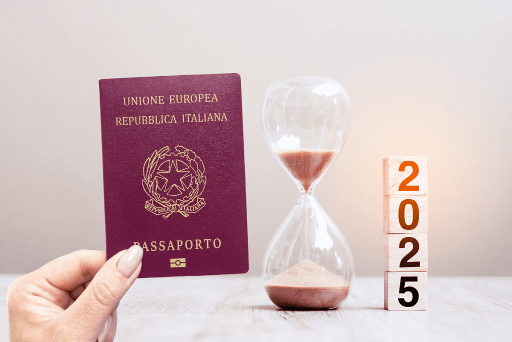 passaporte italiano com ampulheta ao lado e identificação do ano de 2025